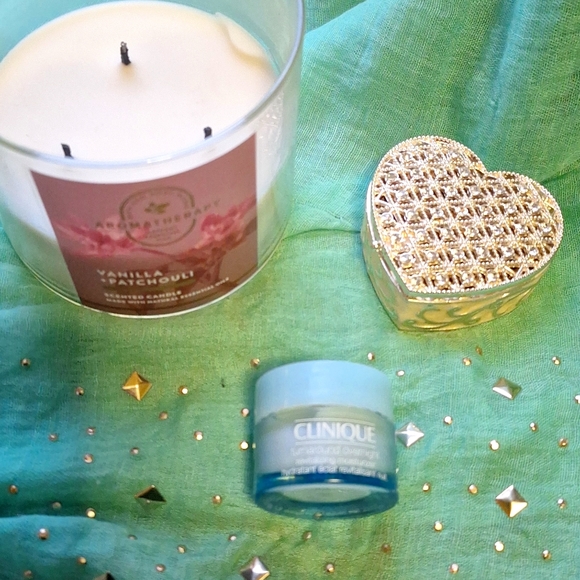 Clinique turnaround overnight moisturizer - Picture 1 of 2